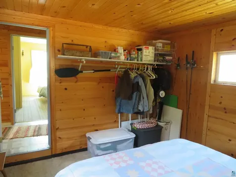 1268 Tom Lake Road Hovland MN 55606