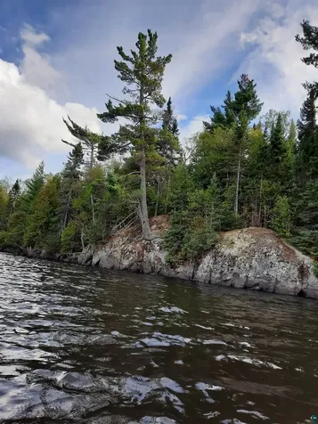 1268 Tom Lake Road Hovland MN 55606