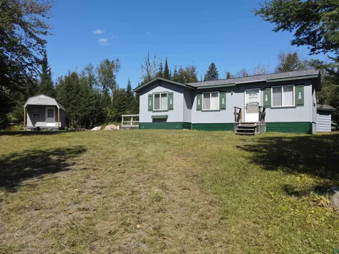 1268 Tom Lake Road Hovland MN 55606