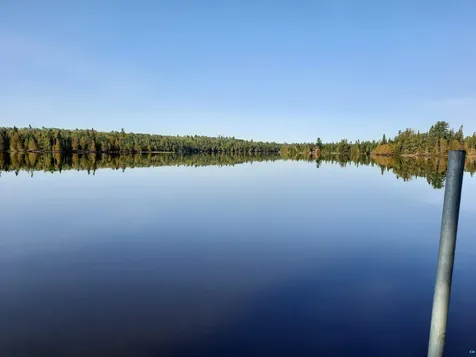 1268 Tom Lake Road Hovland MN 55606