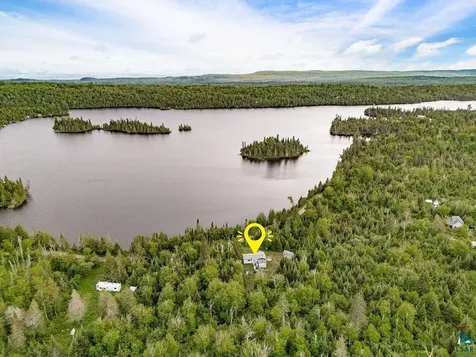 1268 Tom Lake Road Hovland MN 55606