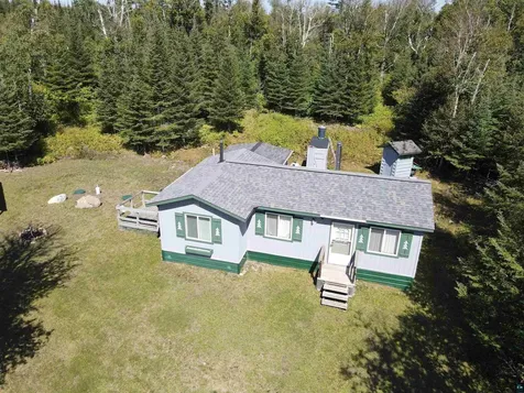 1268 Tom Lake Road Hovland MN 55606