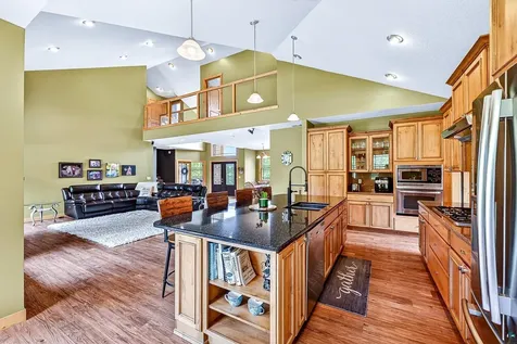 28 Quincy Drive Silver Bay MN 55614
