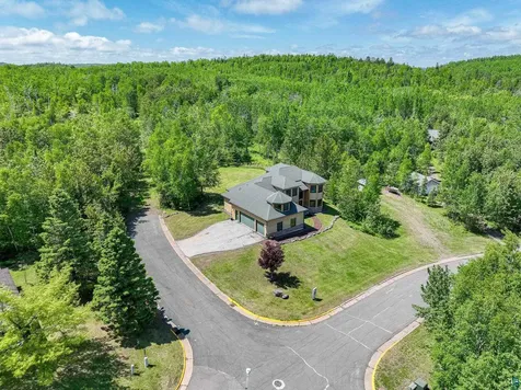 28 Quincy Drive Silver Bay MN 55614