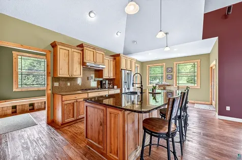 28 Quincy Drive Silver Bay MN 55614