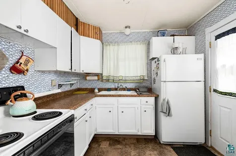58 Banks Boulevard Silver Bay MN 55614