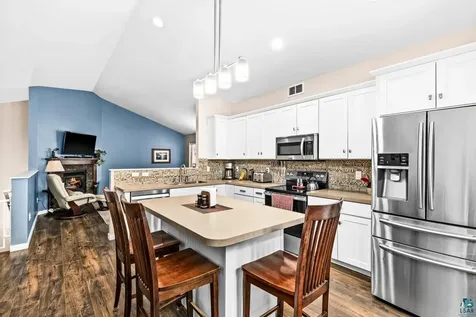 5286 Twin Pines Street Hermantown MN 55811