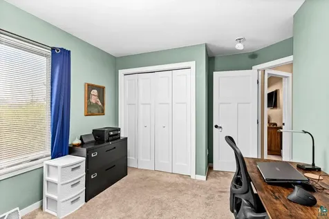 5286 Twin Pines Street Hermantown MN 55811