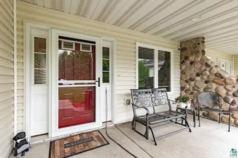 5286 Twin Pines Street Hermantown MN 55811