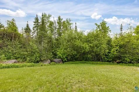 5286 Twin Pines Street Hermantown MN 55811