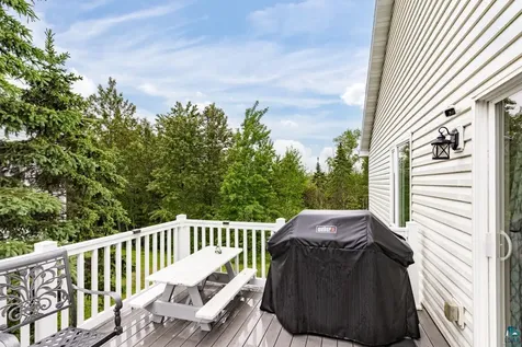 5286 Twin Pines Street Hermantown MN 55811