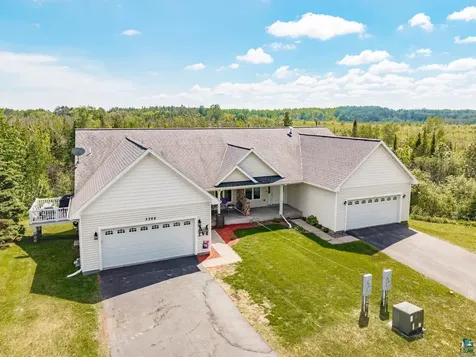 5286 Twin Pines Street Hermantown MN 55811