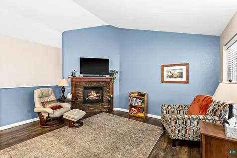 5286 Twin Pines Street Hermantown MN 55811
