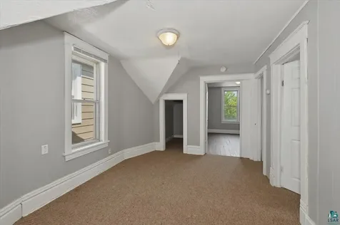609 E 6th Street Duluth MN 55805