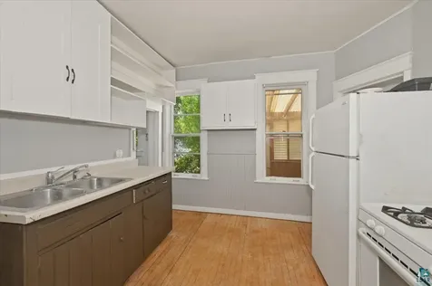 609 E 6th Street Duluth MN 55805