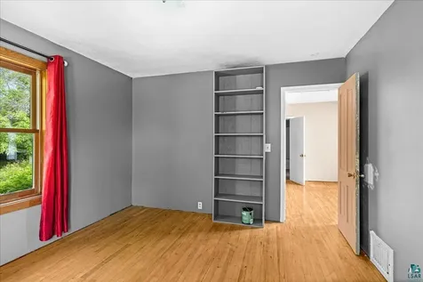 720 N 23rd Avenue W Duluth MN 55806