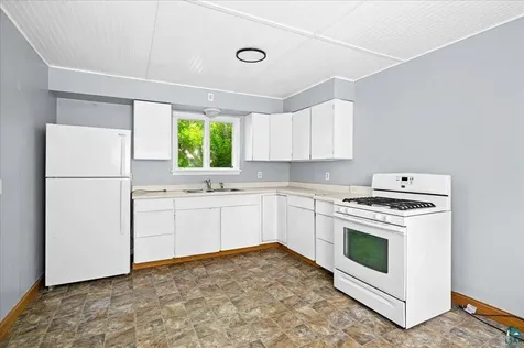 720 N 23rd Avenue W Duluth MN 55806