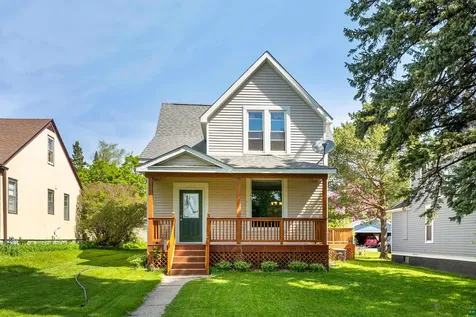5005 Tioga Street Duluth MN 55804