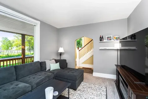 5005 Tioga Street Duluth MN 55804