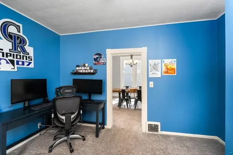 5005 Tioga Street Duluth MN 55804