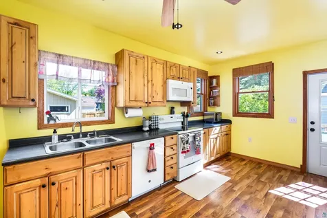 5005 Tioga Street Duluth MN 55804