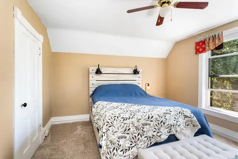 5005 Tioga Street Duluth MN 55804