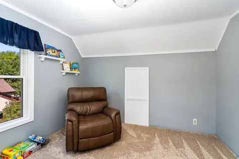 5005 Tioga Street Duluth MN 55804