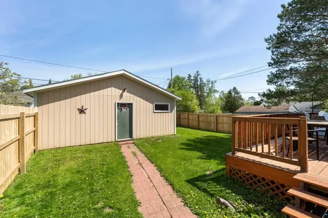 5005 Tioga Street Duluth MN 55804