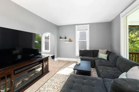 5005 Tioga Street Duluth MN 55804