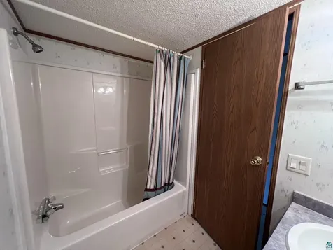 1 Plumtree Circle Duluth MN 55810