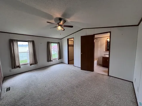 1 Plumtree Circle Duluth MN 55810