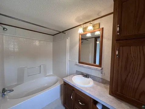 1 Plumtree Circle Duluth MN 55810
