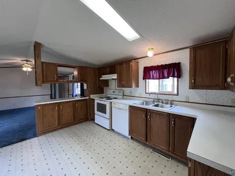 1 Plumtree Circle Duluth MN 55810