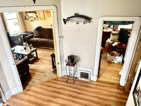 24 N 25th Avenue W Duluth MN 55806