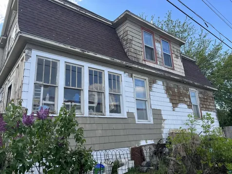 24 N 25th Avenue W Duluth MN 55806