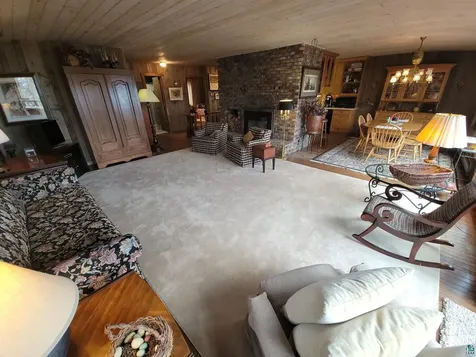 1738 Hwy 61 E Grand Marais MN 55604