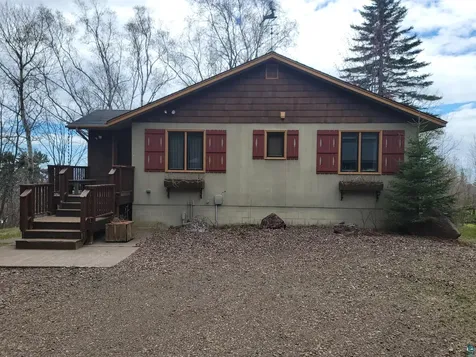 1738 Hwy 61 E Grand Marais MN 55604