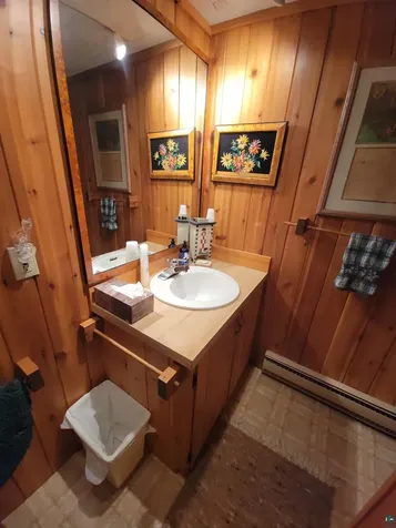 1738 Hwy 61 E Grand Marais MN 55604