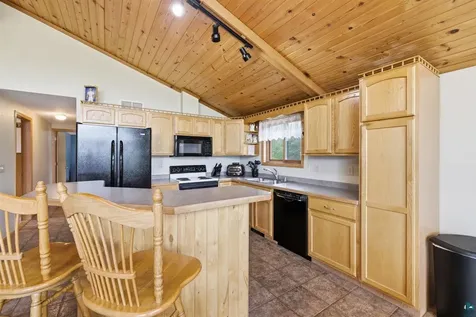 8932 Barnum Road Iron MN 55751
