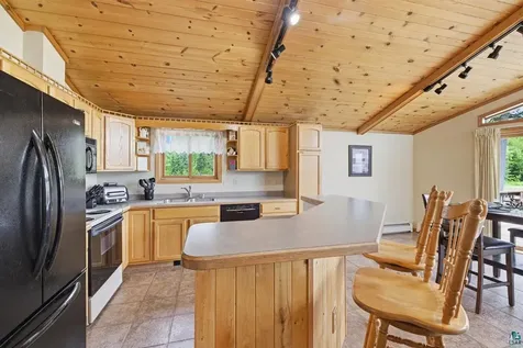 8932 Barnum Road Iron MN 55751