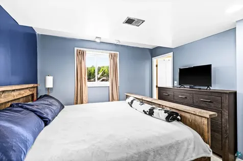 4108 Trinity Road Duluth MN 55811