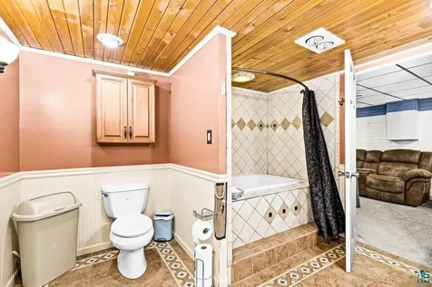 4108 Trinity Road Duluth MN 55811