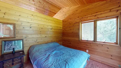 5142 Wolf Knoll Road Orr MN 55771