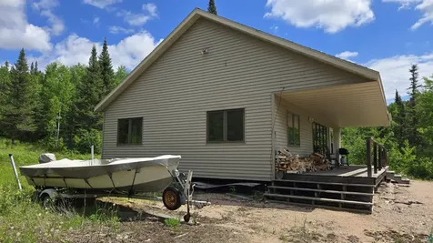 5142 Wolf Knoll Road Orr MN 55771