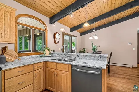 4314 Peabody Lane Duluth MN 55804