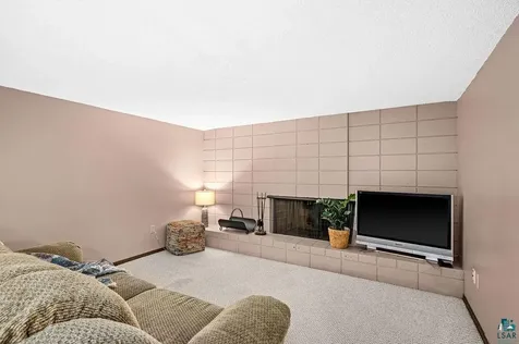 4314 Peabody Lane Duluth MN 55804