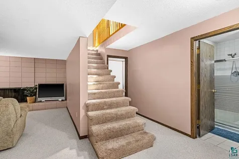 4314 Peabody Lane Duluth MN 55804