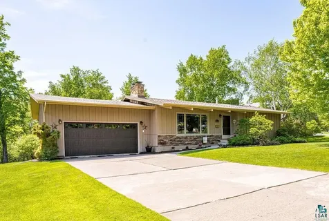 4314 Peabody Lane Duluth MN 55804