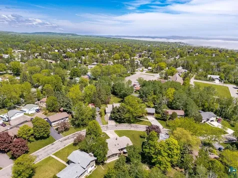 4314 Peabody Lane Duluth MN 55804