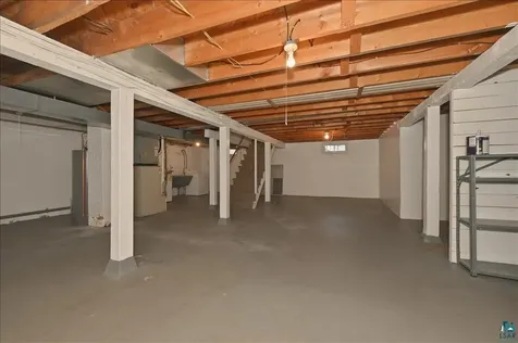 3021 Hutchinson Road Duluth MN 55811